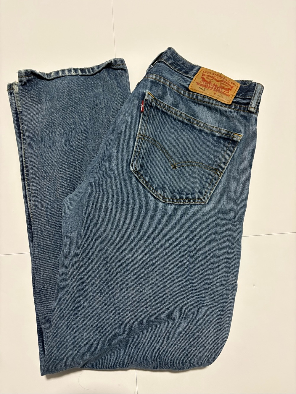 Levi’s 505 Regular Fit Straight Leg Jeans Men’s 33x32 Medium Wash